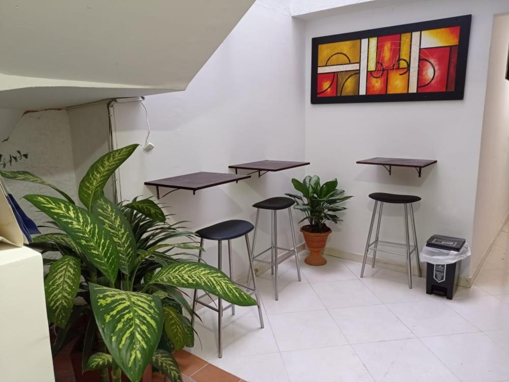 Hotel Sie7E Express Medellín Buitenkant foto